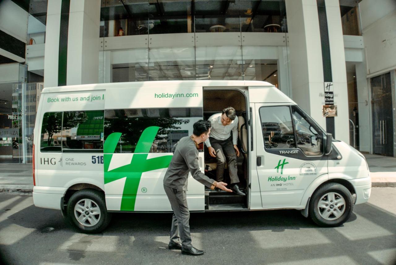 Holiday Inn & Suites Saigon Airport By Ihg Хошимин Экстерьер фото