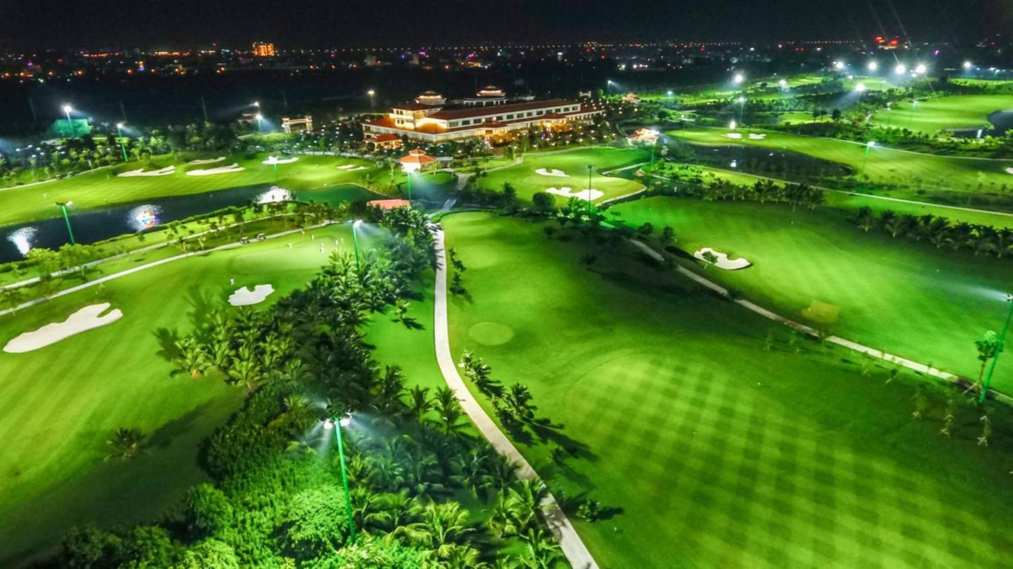 Holiday Inn & Suites Saigon Airport By Ihg Хошимин Экстерьер фото